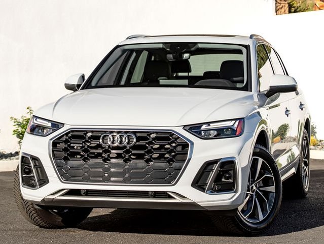2023 Audi Q5 45 S line Premium