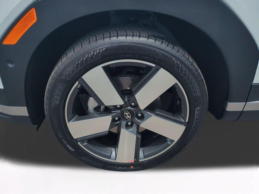New 2027 White Hyundai Limited FWD image 11