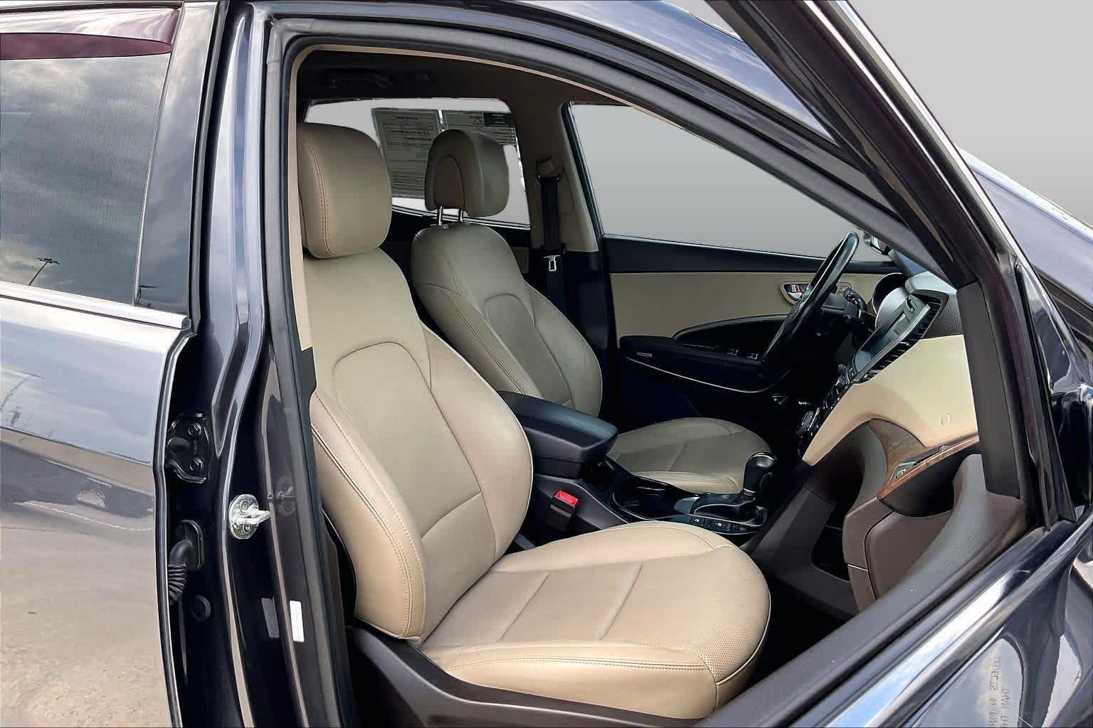 Used 2018 Platinum Graphite Hyundai 2.4L image 9