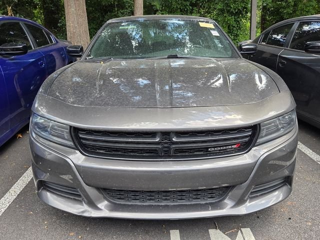 Used 2023 Gray Dodge SXT image 2