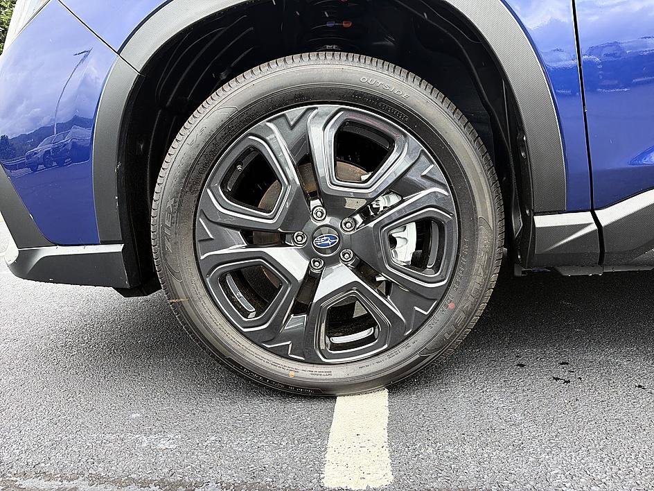 New 2026 SAPPHIRE BLUE PEARL Subaru Onyx Edition Touring 7-Passenger image 8
