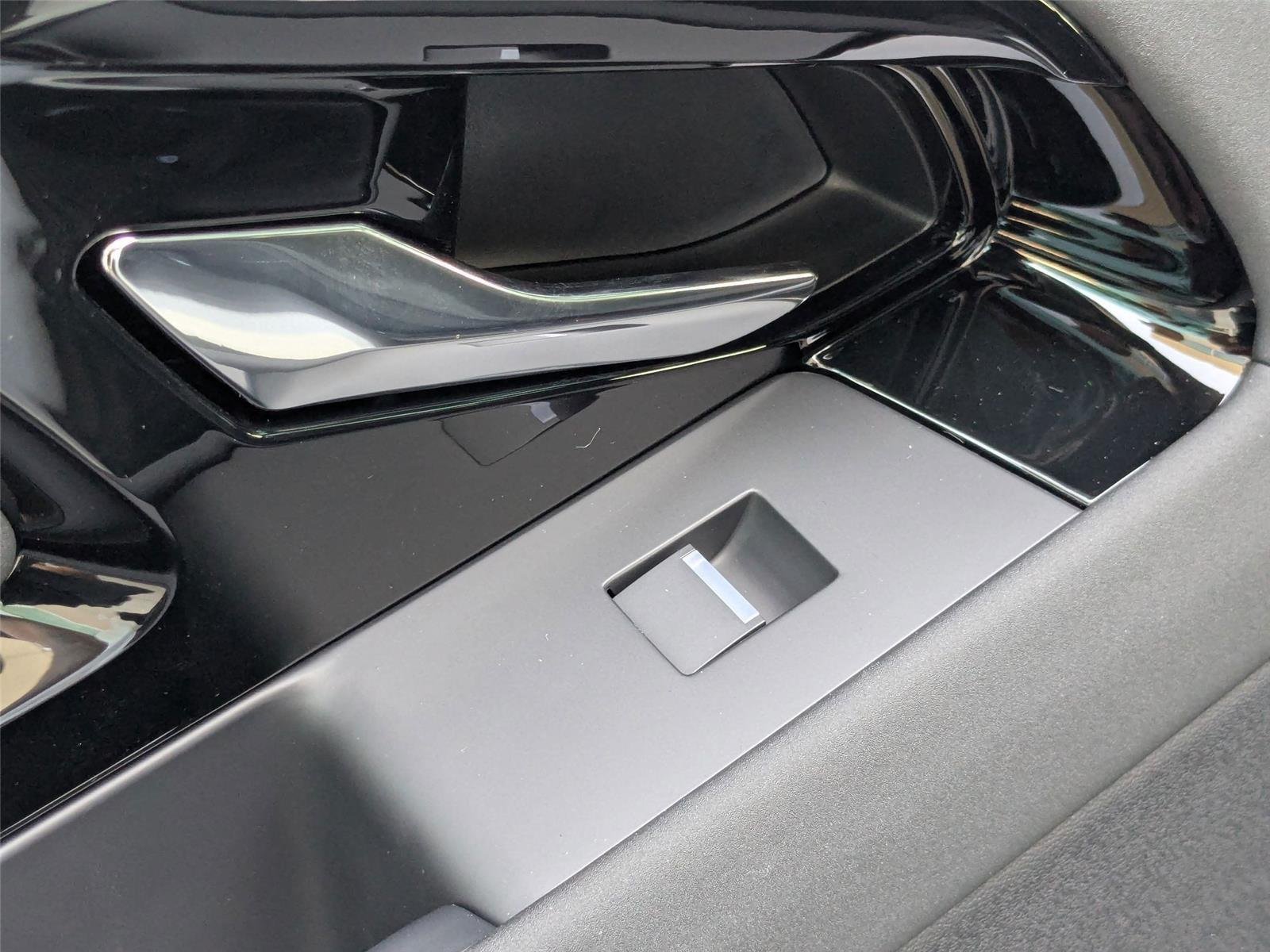 2026 Land Rover Range Rover Evoque S - Photo 24
