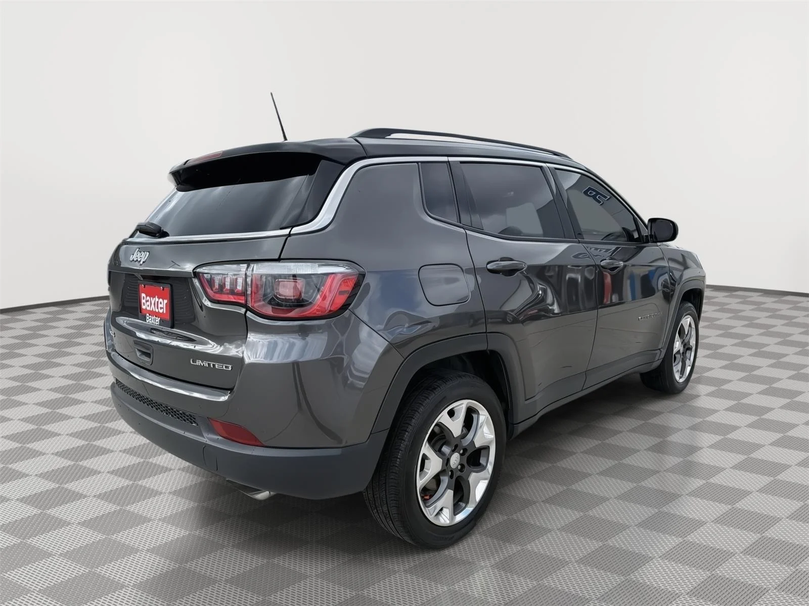 Used 2018 Granite Crystal Metallic Clearcoat Jeep Limited image 5