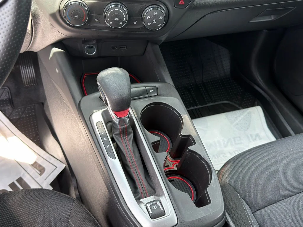 Used 2024 Red Chevrolet 1RS image 17