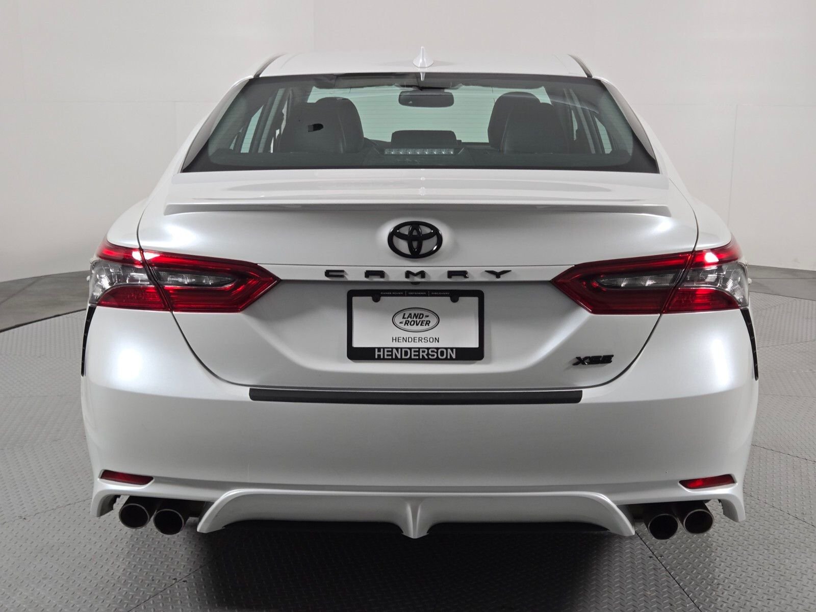 Used 2022 Pearl Toyota XSE image 7