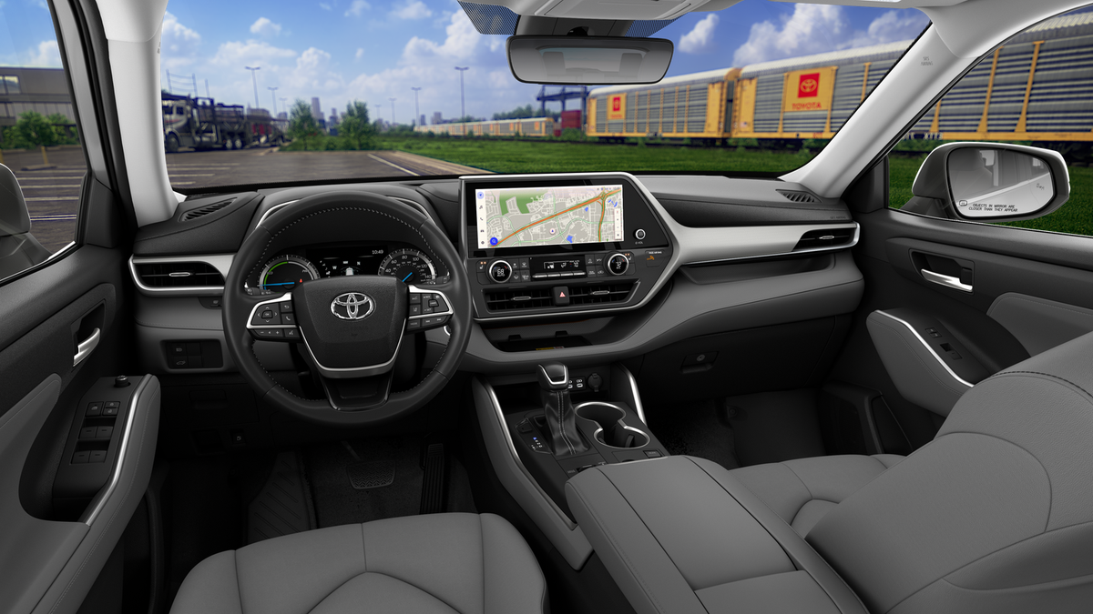 New 2026 Wind Chill Pearl Toyota Hybrid XLE image 33
