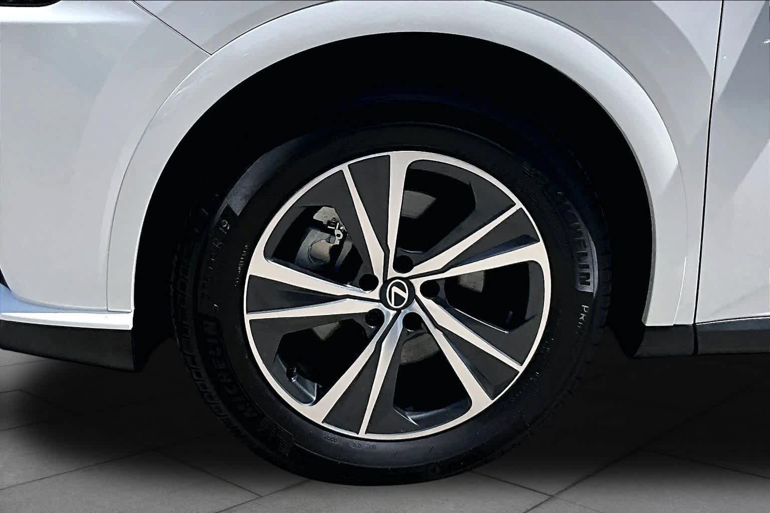 Used 2026 Eminent White Pearl Lexus  image 11