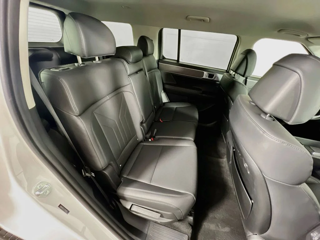Used 2026 White Hyundai SEL image 26