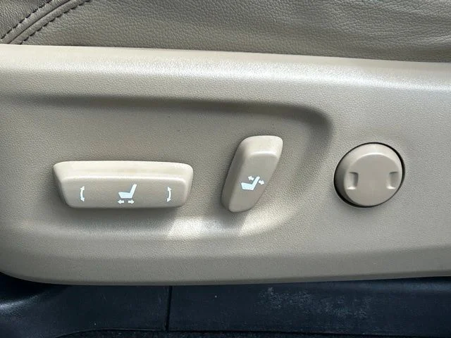 Used 2019 Black Toyota Limited image 22