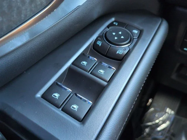 New 2026 Glacier Gray Metallic Tri-Coat Ford Tremor® image 25
