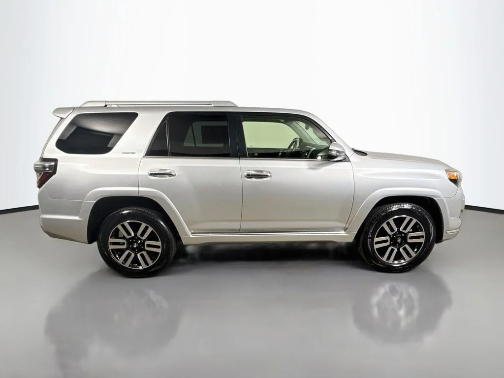 Used 2014 Classic Silver Metallic Toyota Limited image 8