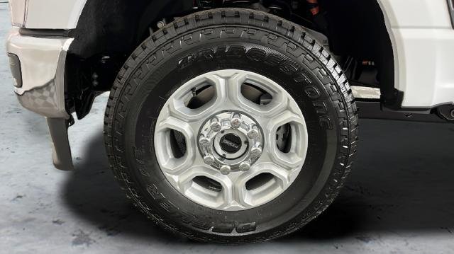 New 2026 Oxford White Ford F-250® XLT image 66