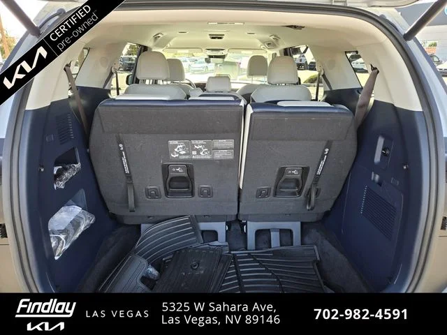 Certified Used 2026 White Kia EX image 17