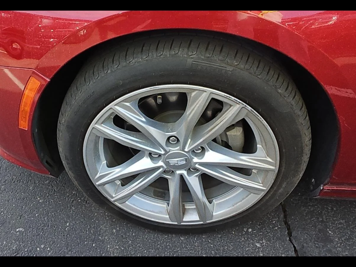 Used 2020 RED OBSESSION TINTCOAT Cadillac Luxury image 25