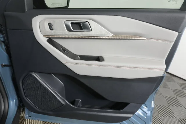 New 2026 Vapor Blue Metallic Ford Active image 34
