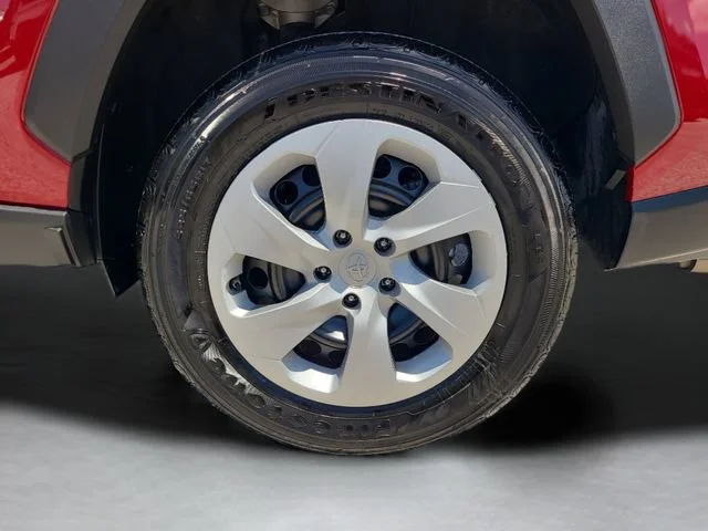 Used 2025  Toyota LE image 34