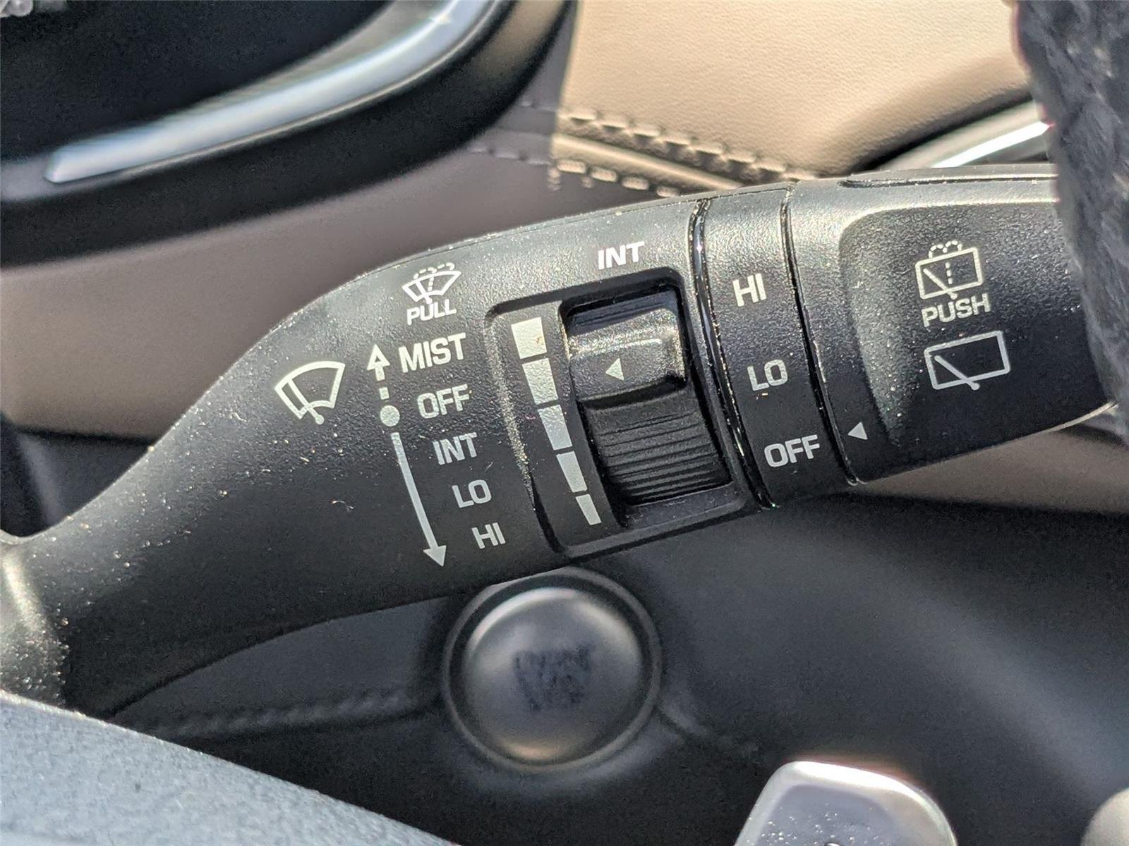 Used 2022 Twilight Black Hyundai SEL image 16