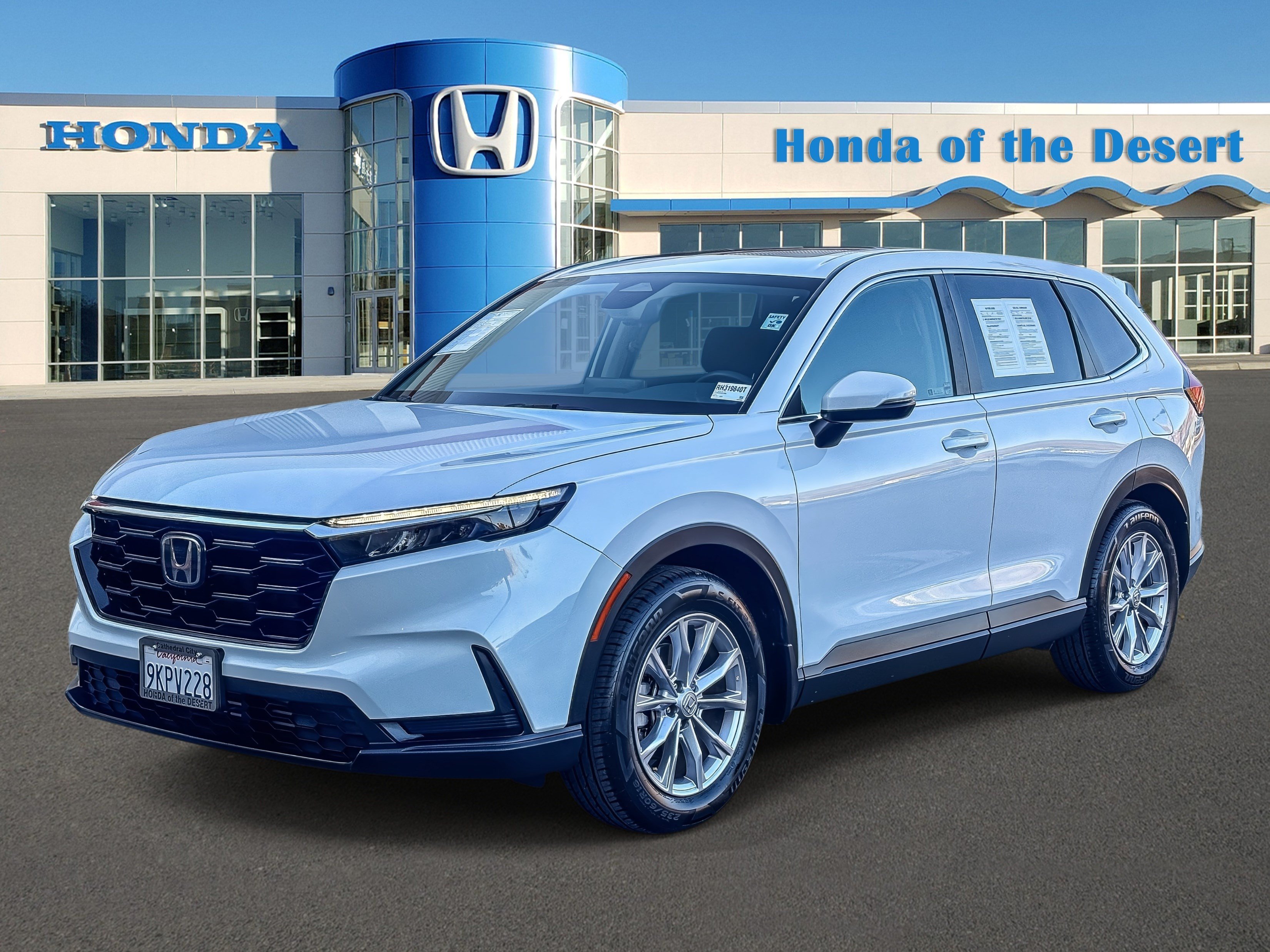Certified Used 2024 Platinum White Pearl Honda 1.5T 2WD EX image 3