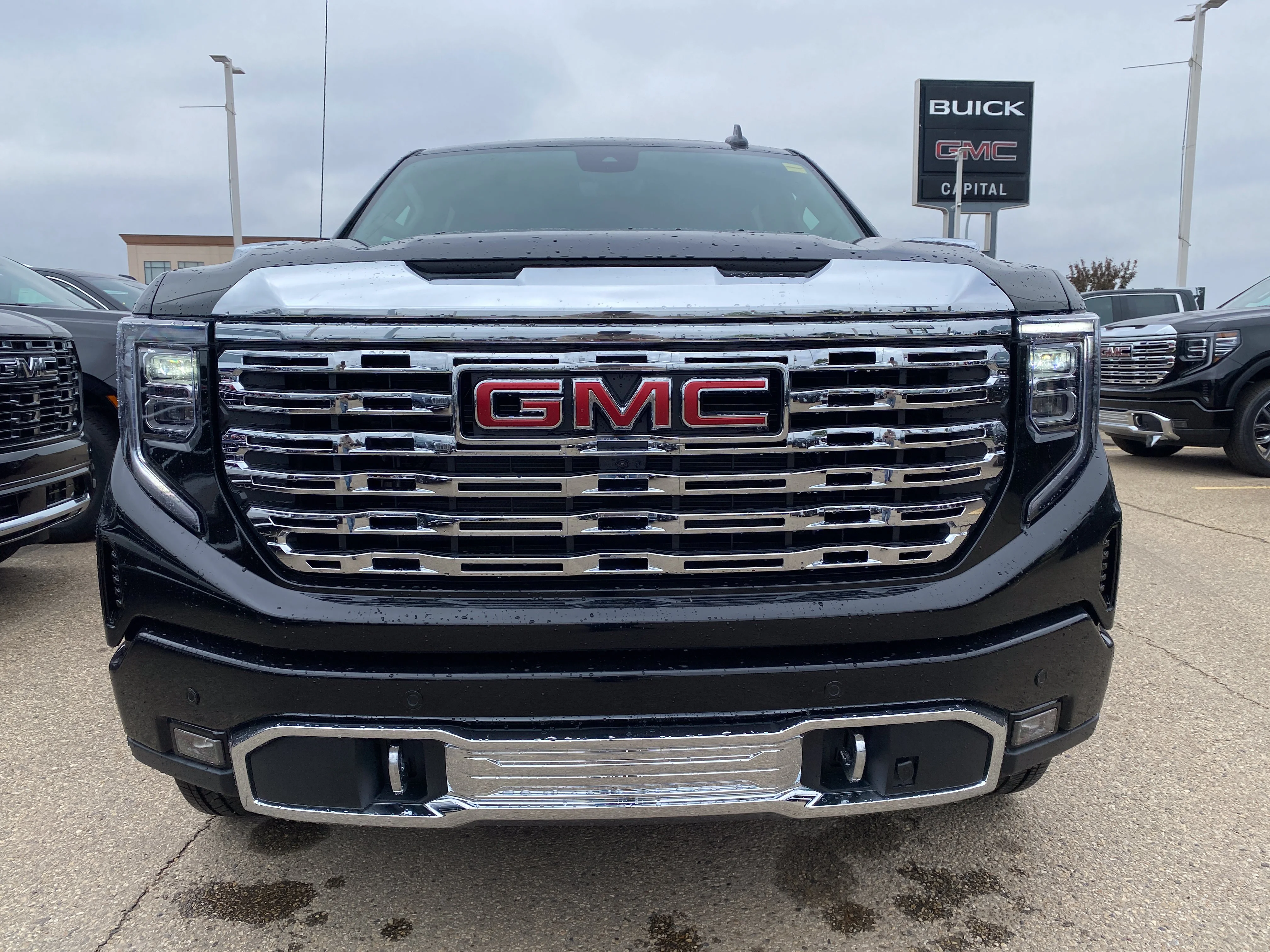 New 2026 ONYX BLACK GMC Denali image 9