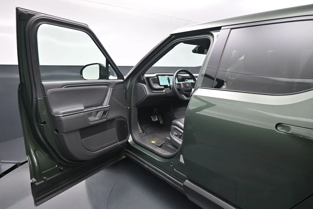 Certified Used 2022 Green Rivian Adventure image 9