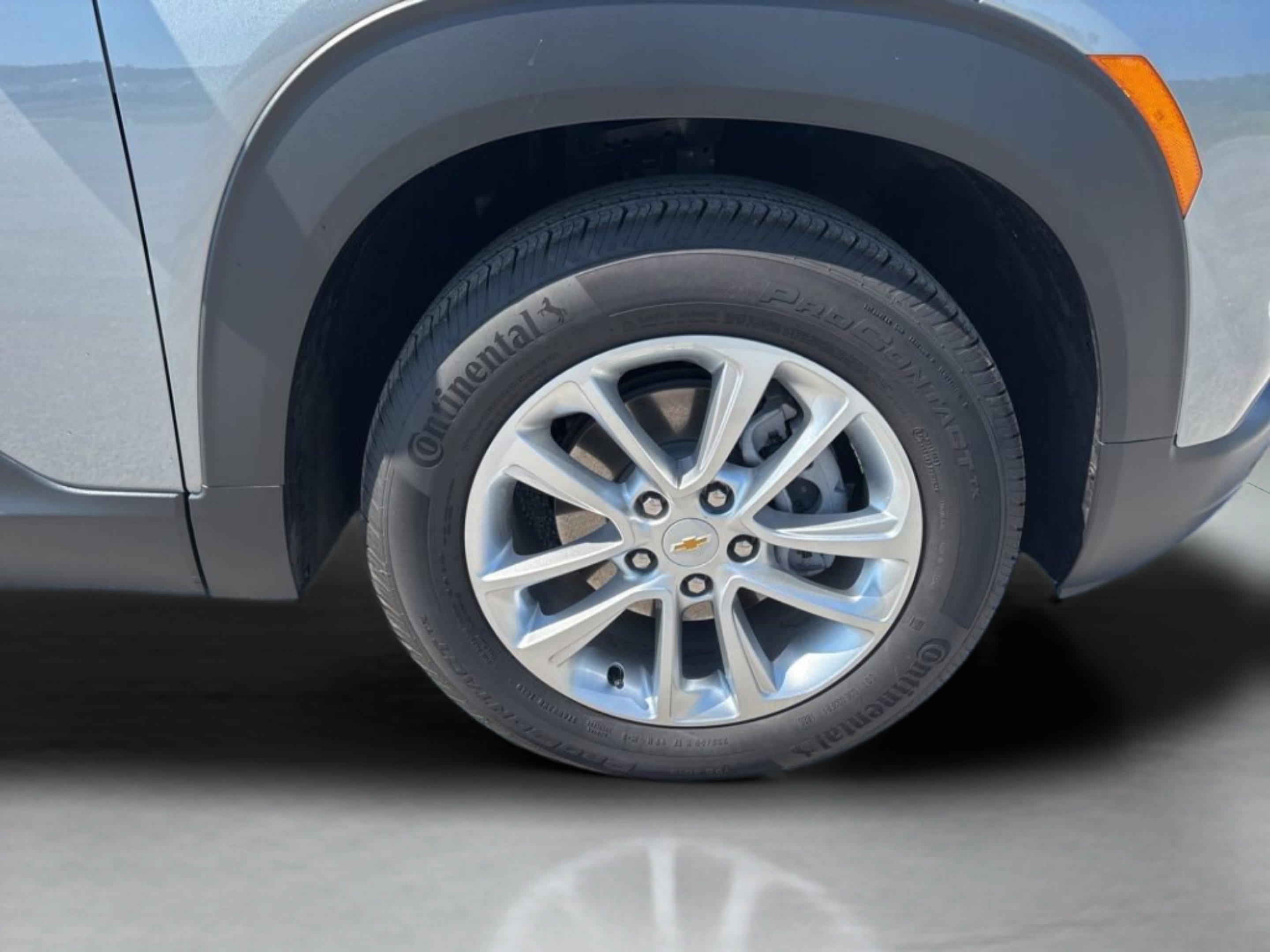 Used 2026 Sterling Gray Metallic Chevrolet LS image 40