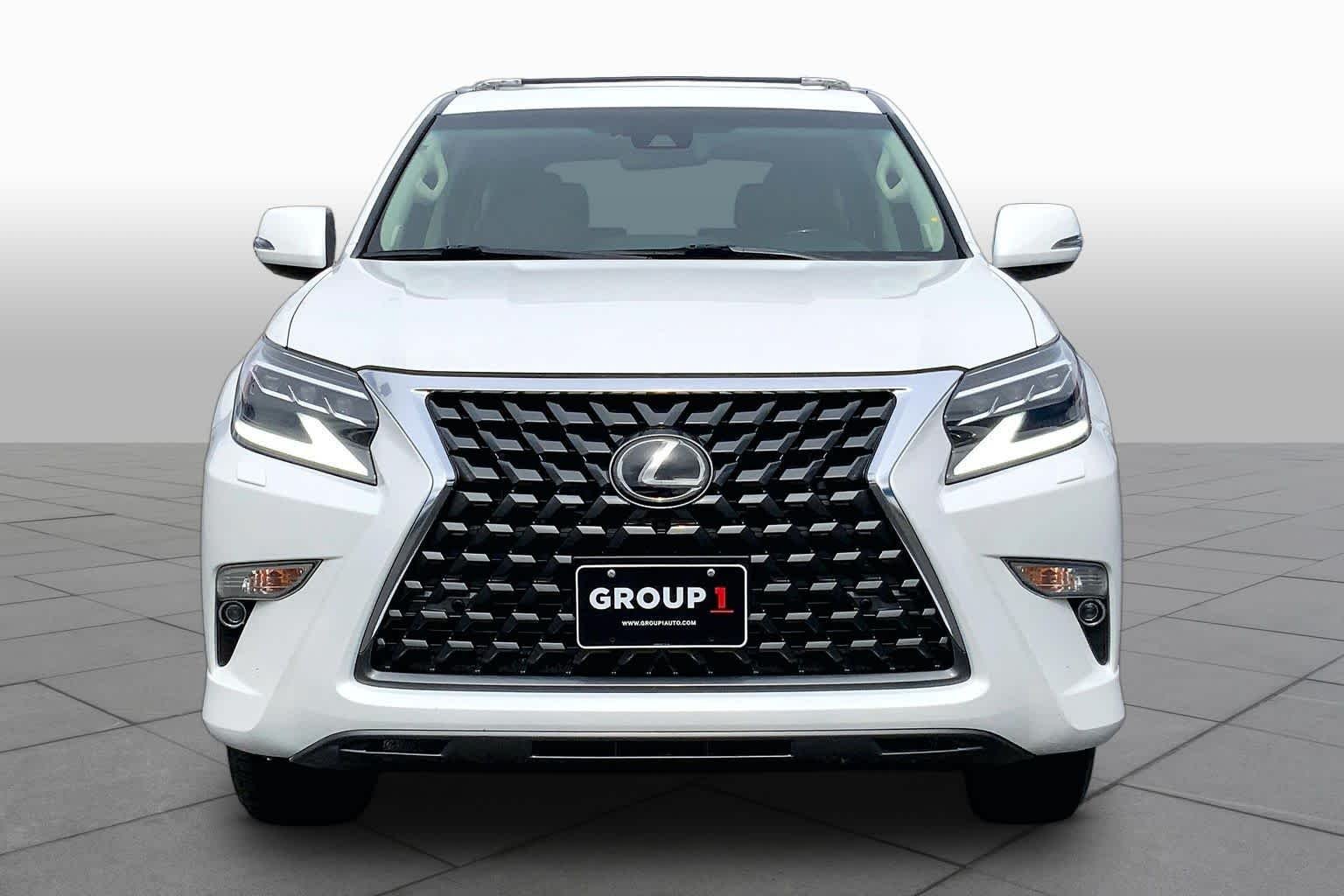 Used 2021 Starfire Pearl Lexus Premium image 3