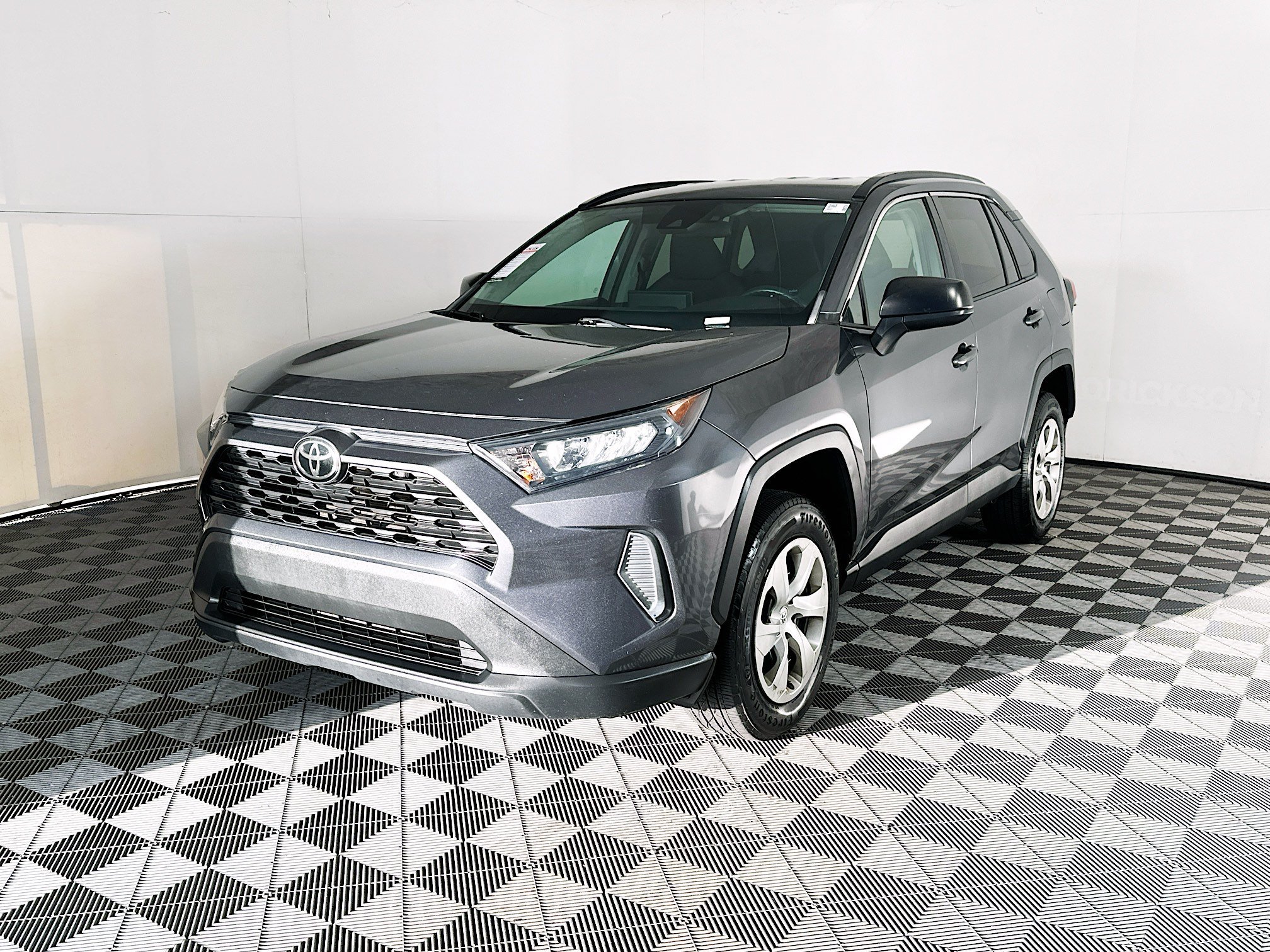 Used 2021 Magnetic Gray Metallic Toyota LE image 7