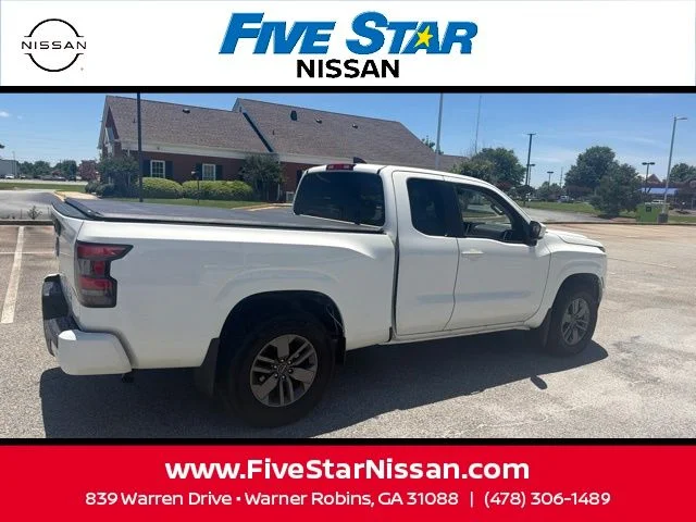 Used 2025 White Nissan SV image 8