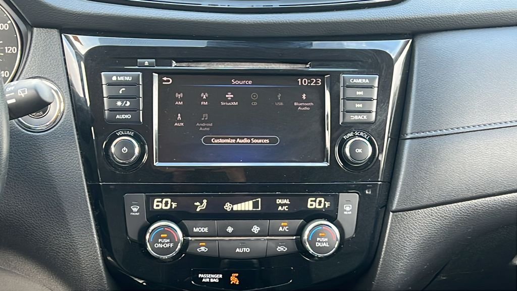 Used 2020 Gray Nissan SV image 14