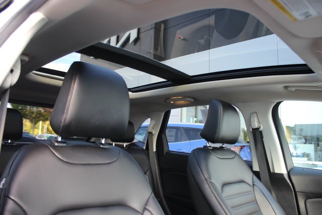 Used 2024 White Ford SEL image 36