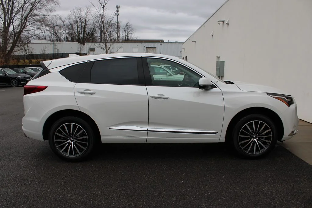 New 2026 Platinum White Pearl Acura Advance Package image 30