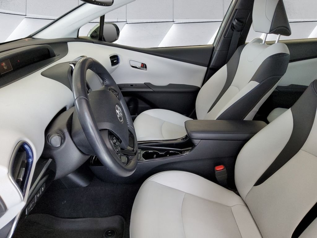 Used 2019 Beige Toyota Limited image 7
