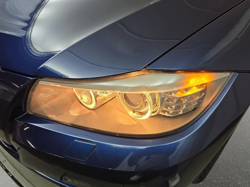 Used 2011 Deep Sea Blue Metallic BMW 328i xDrive image 30