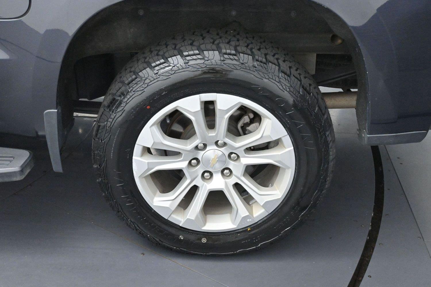 Used 2022 Dark Ash Metallic Chevrolet LTZ image 29