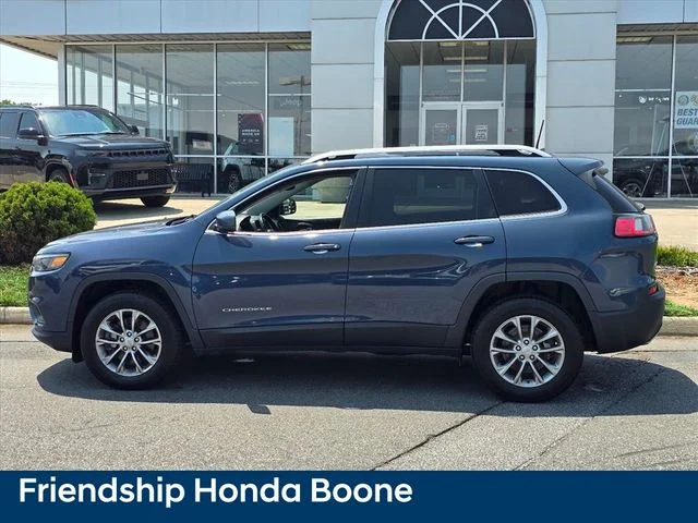 Used 2021 Blue Jeep Latitude Lux image 23