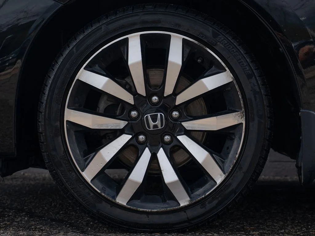 Used 2014  Honda EX-L image 12