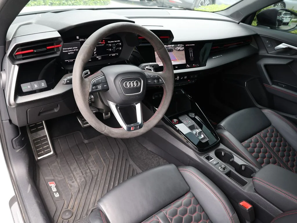 Used 2024  Audi 2.5T image 15