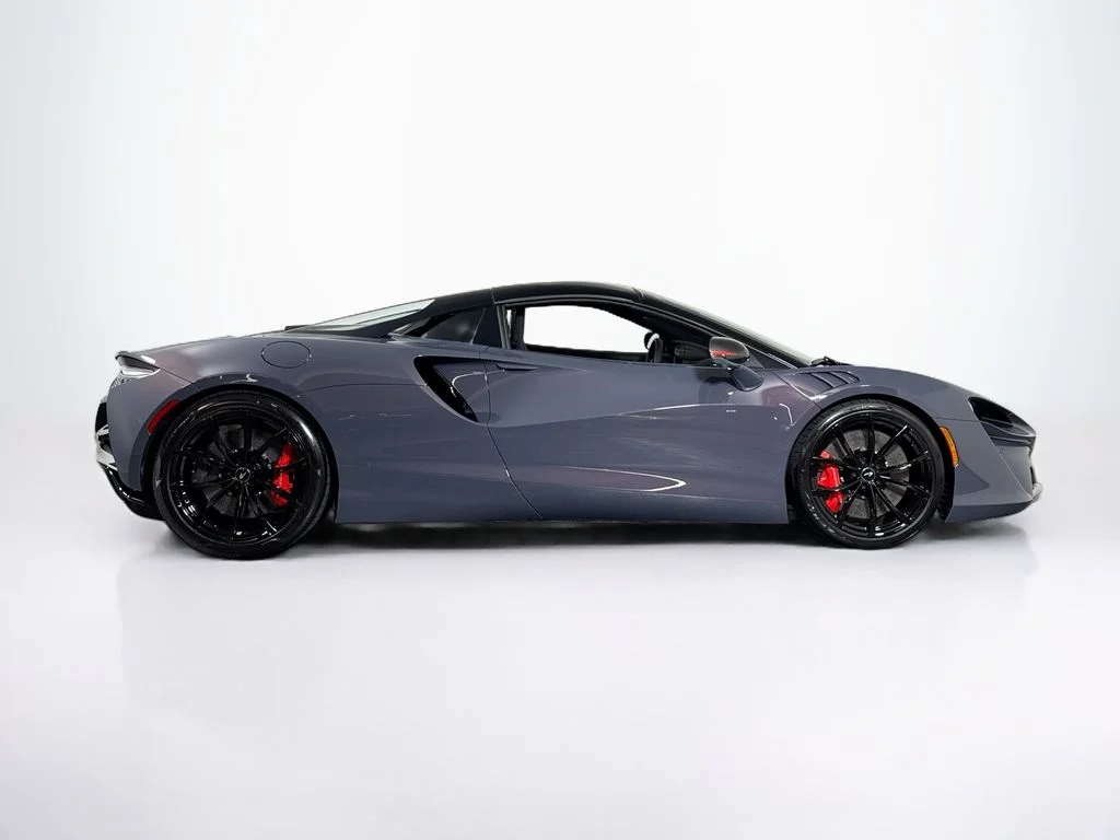 New 2026 Lava Gray McLaren Spider image 6