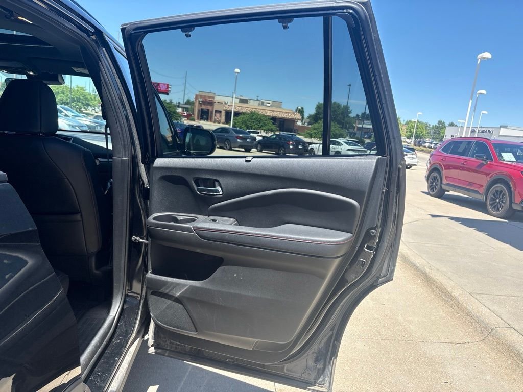 Used 2021 Black Honda Black Edition image 30