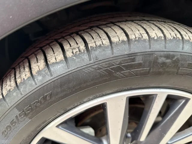 Used 2023 Gray Nissan SV image 22