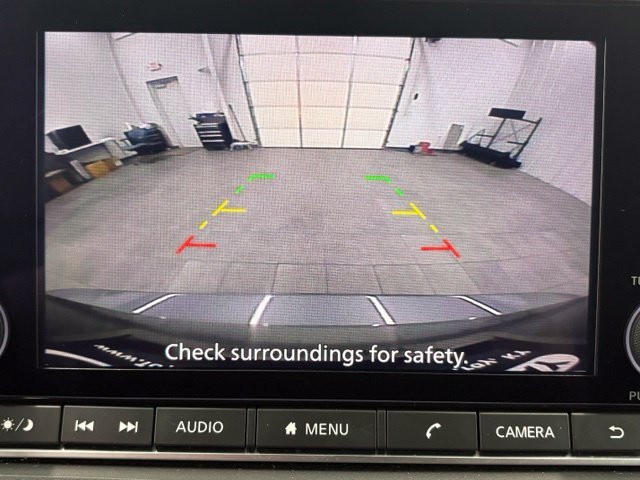 Used 2024 Gray Nissan S image 38