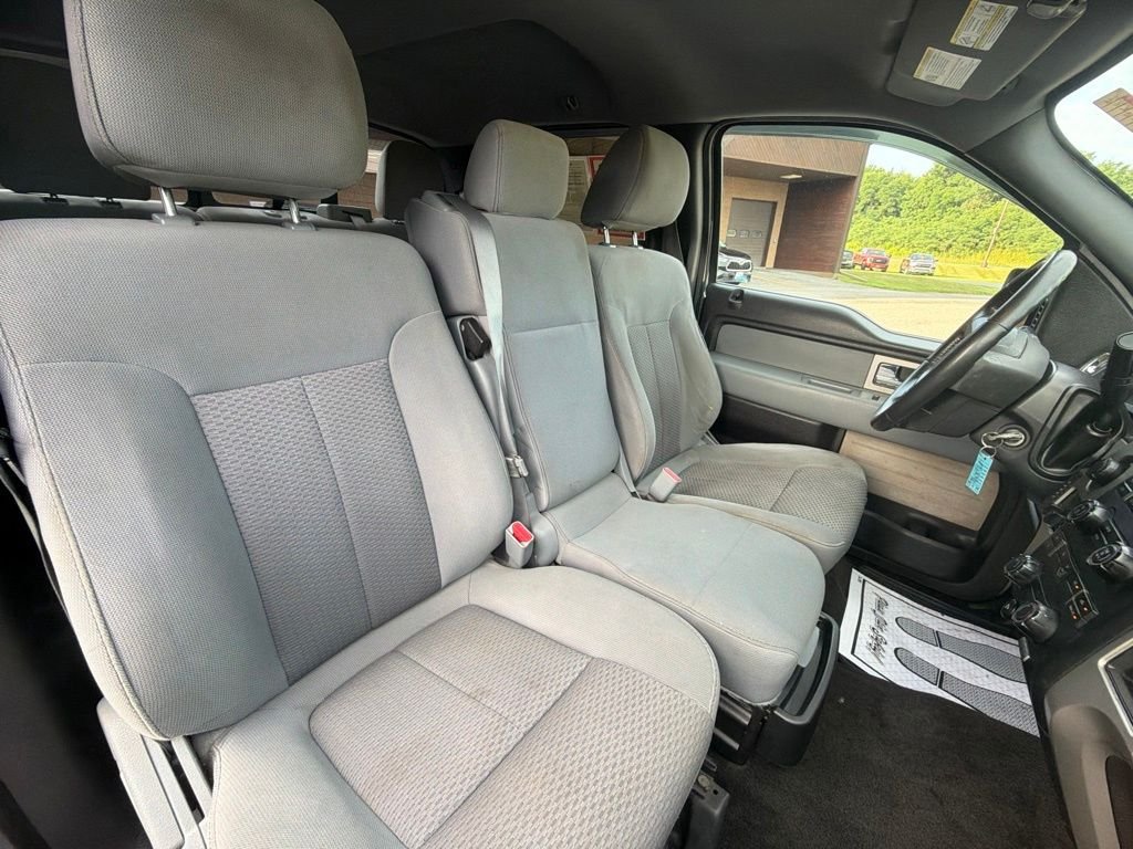 Used 2011 Silver Ford XLT image 42