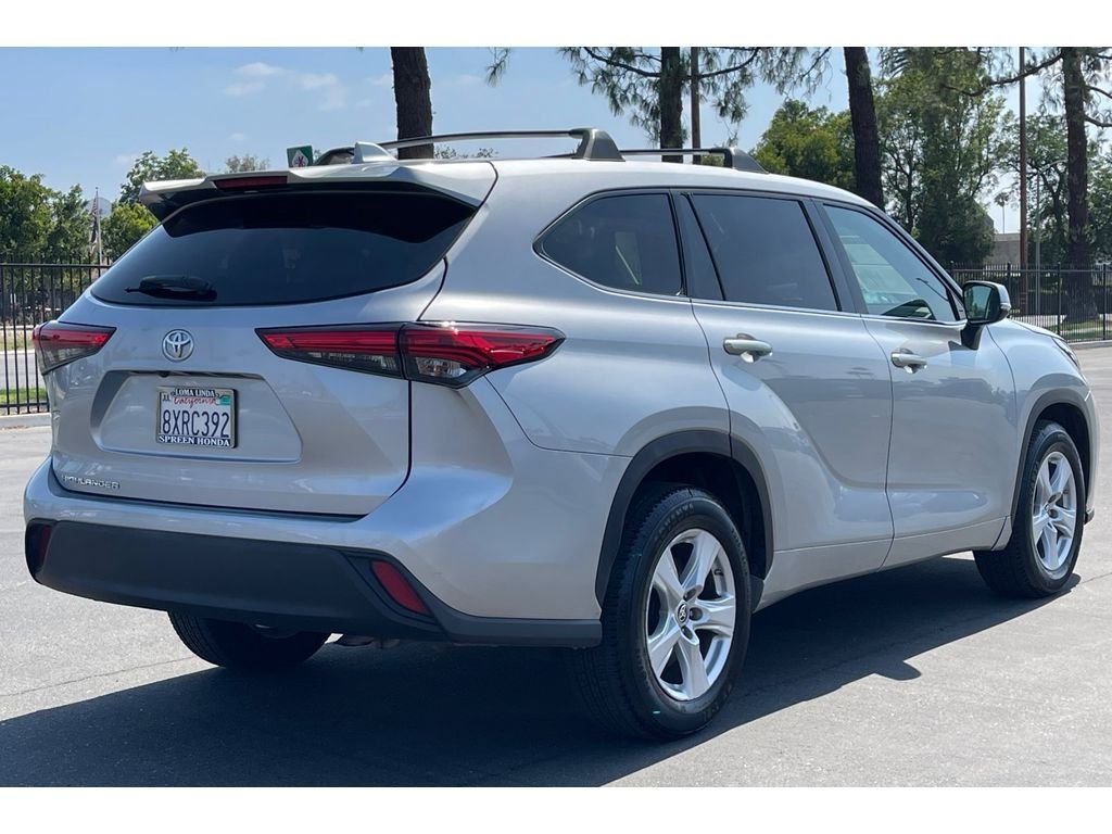 Used 2021 Celestial Silver Metallic Toyota L image 6