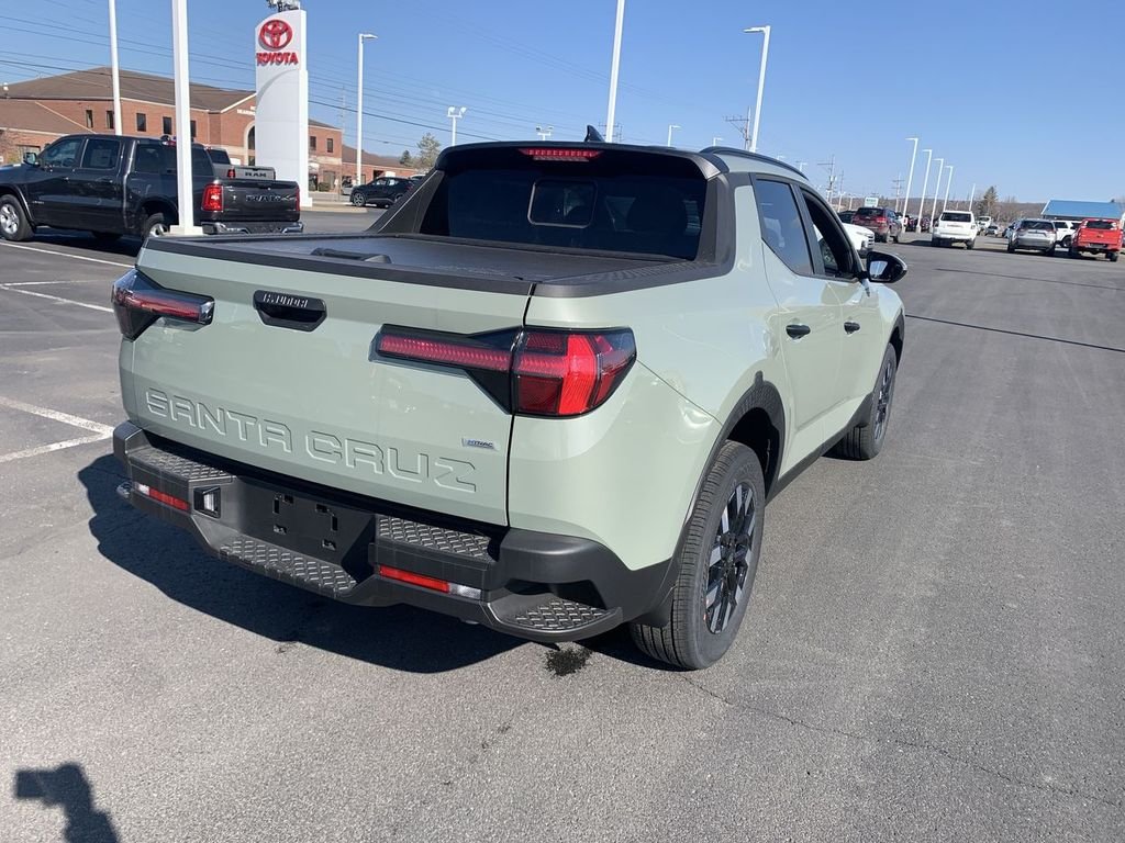 New 2026 Green Hyundai SEL image 8