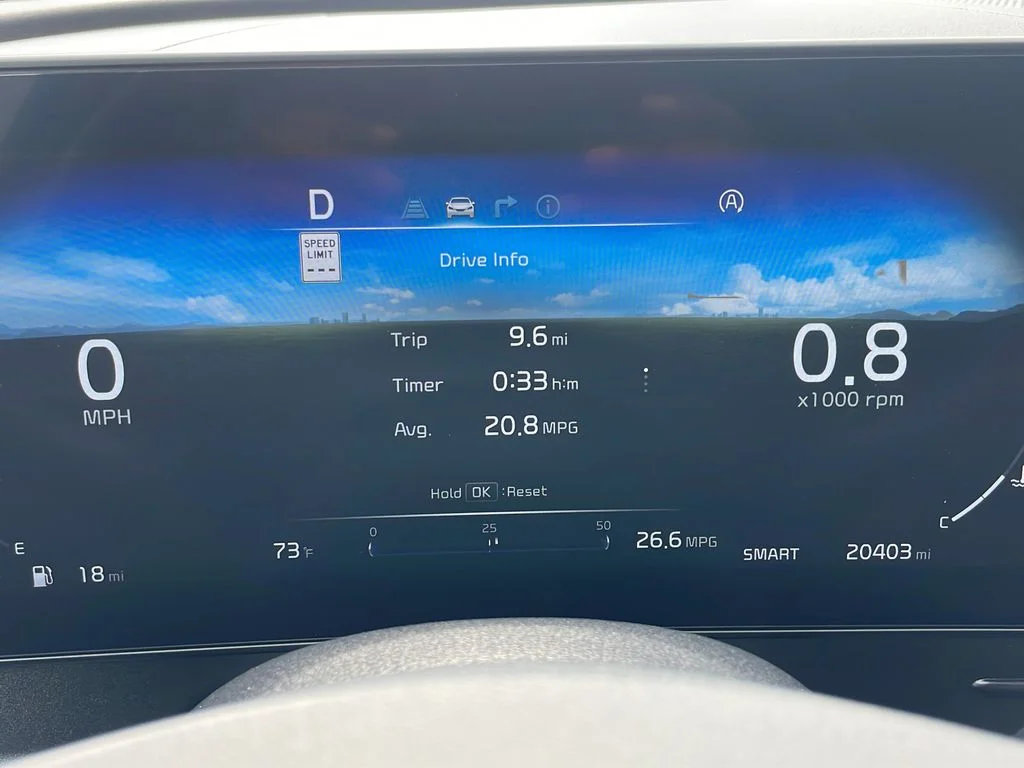 Certified Used 2023 Green Kia X-Pro Prestige image 13