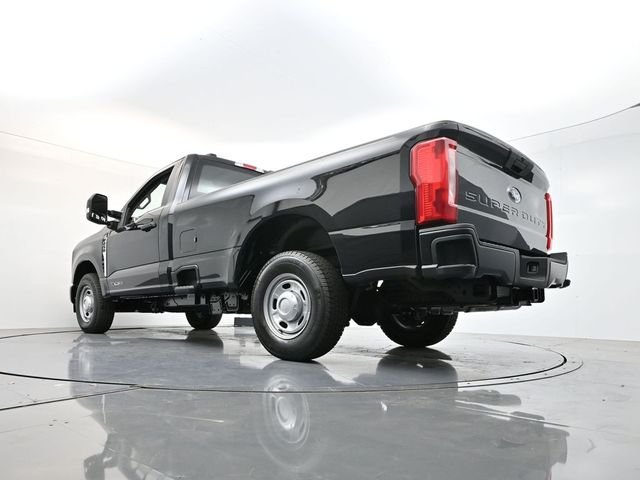 Used 2026 Black Ford XL image 30
