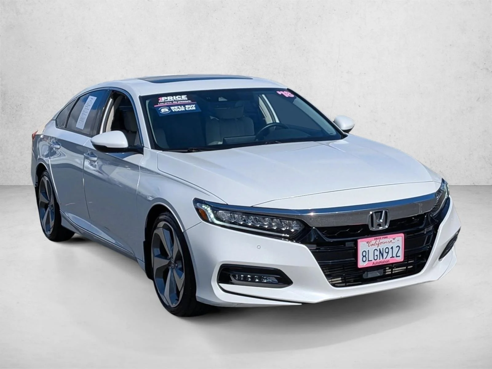 Used 2018 White Honda Touring 1.5T image 3