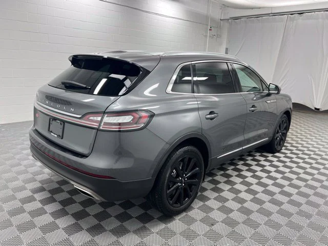 Used 2023 Gray Lincoln Reserve image 5
