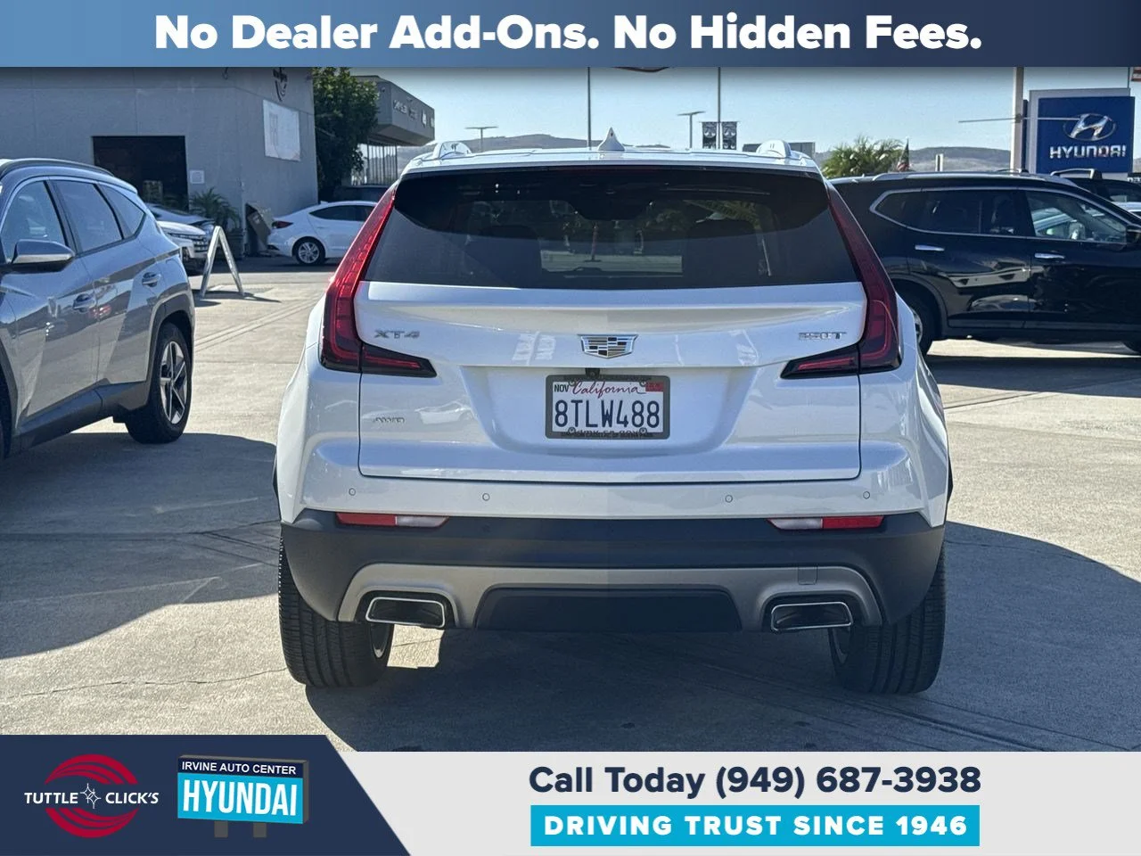 Used 2020 CRYSTAL WHITE TRI CADILLAC TRUCK AWD PREMIUM LUXUR image 14