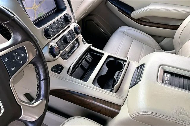 Used 2019 White GMC Denali image 15